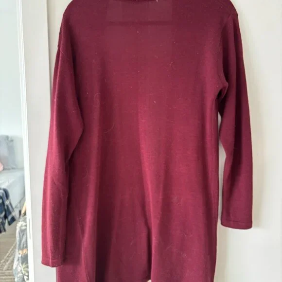 Cardigan - Picture 2 of 2